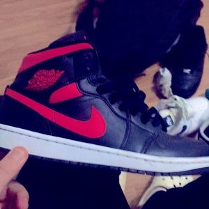 Air jordan 1’s,barley been used